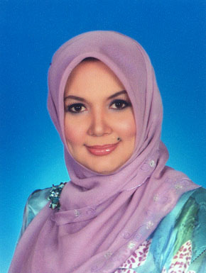 Photo - Zaitun binti Mat Amin, YB Senator To' Puan